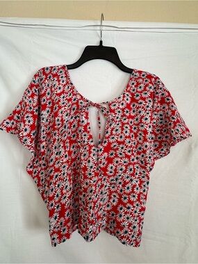 Zara Red Daisy-Print Tie-Front Blouse